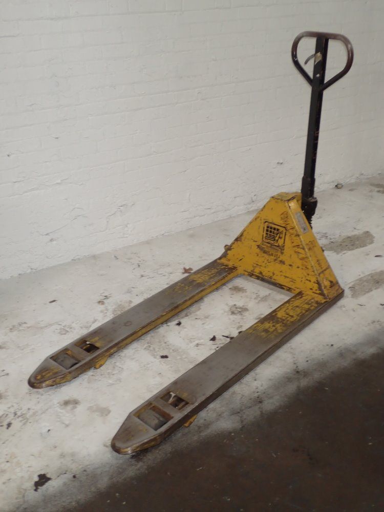 Wesley International Pallet Jack