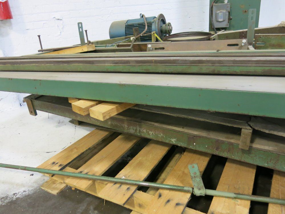 Lunghessa Nastro Vertical Band Saw