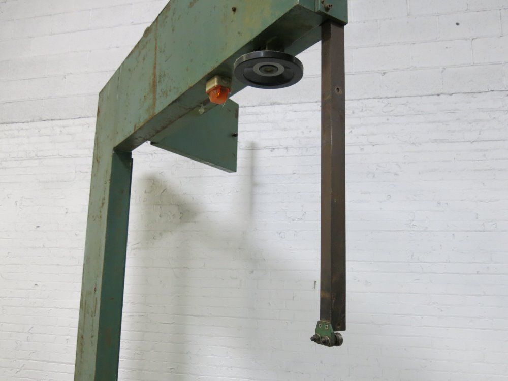 Lunghessa Nastro Vertical Band Saw