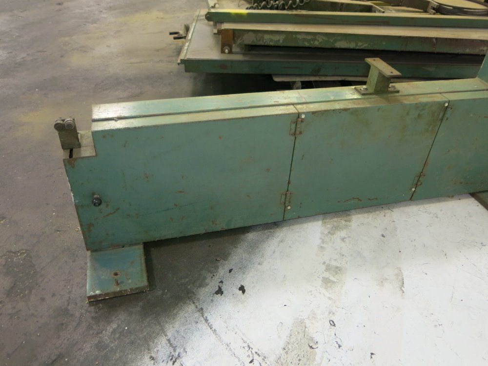 Lunghessa Nastro Vertical Band Saw