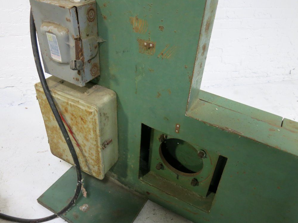 Lunghessa Nastro Vertical Band Saw