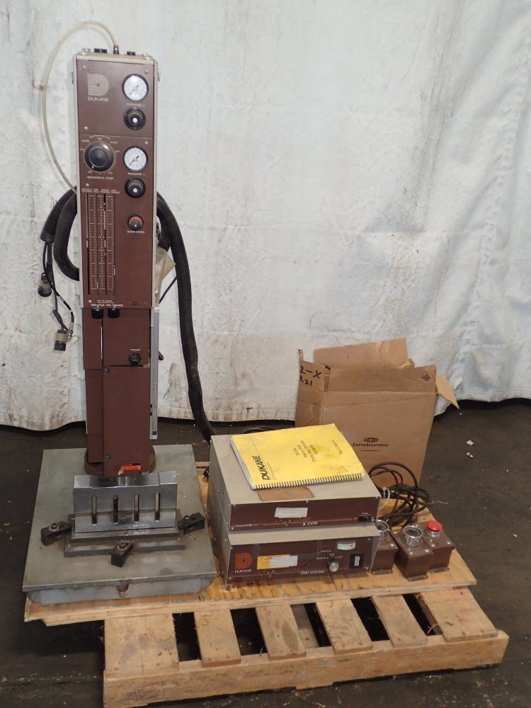 Dukane Ultrasonic Welder