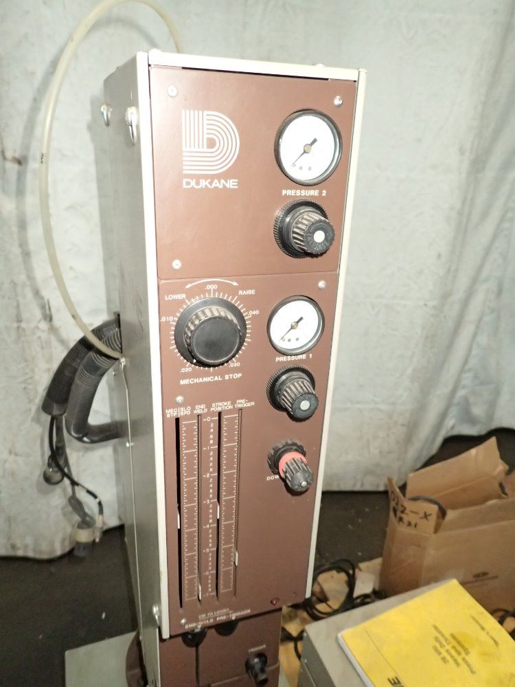 Dukane Ultrasonic Welder