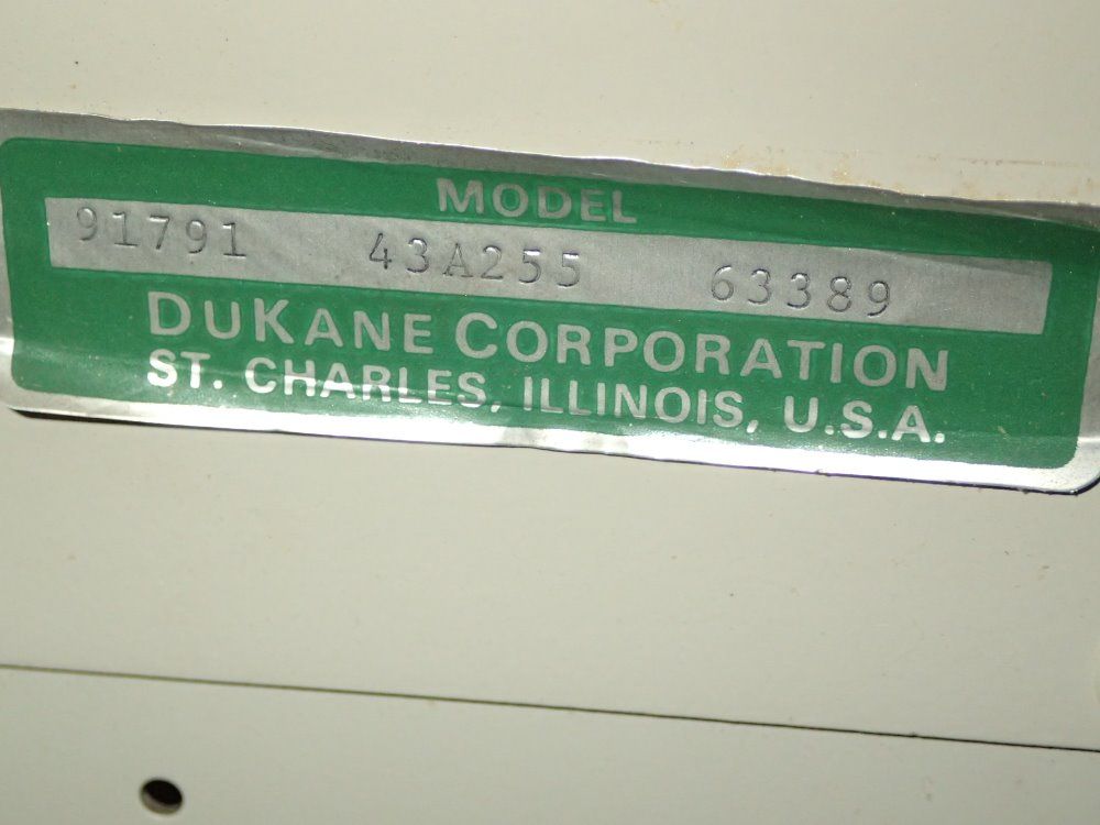 Dukane Ultrasonic Welder