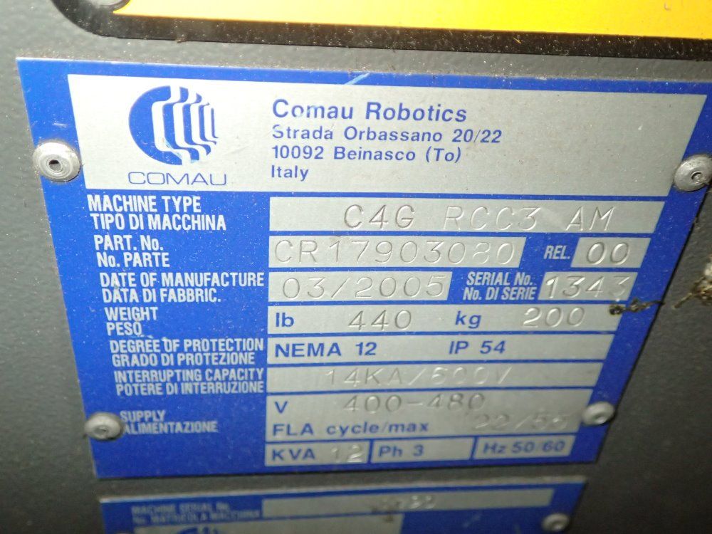 Comau Robot