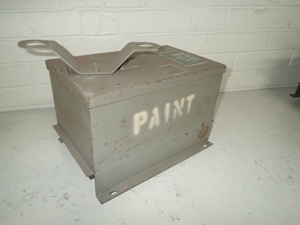 Ite / Progress Electric Bus Plug