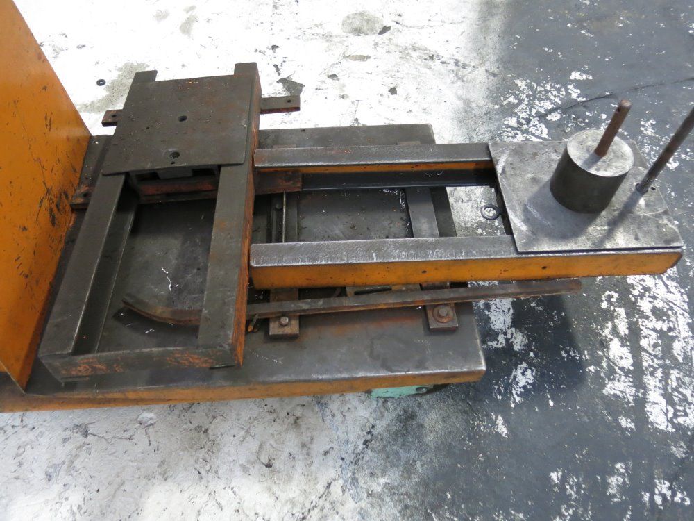 Lewis Shepard Lift Cart