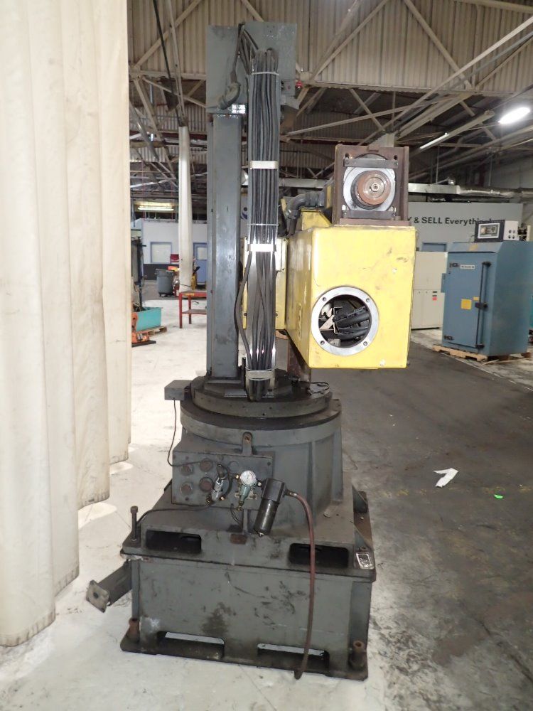 Fanuc / Gmf Robotics Robot