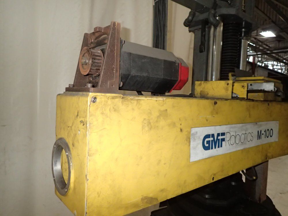 Fanuc / Gmf Robotics Robot