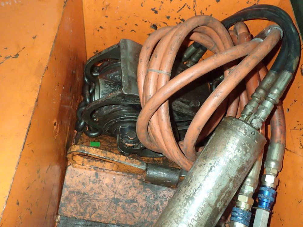 Stanley / Knaack Job Box / Hydraulic Tool