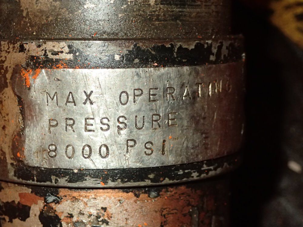 Stanley / Knaack Job Box / Hydraulic Tool