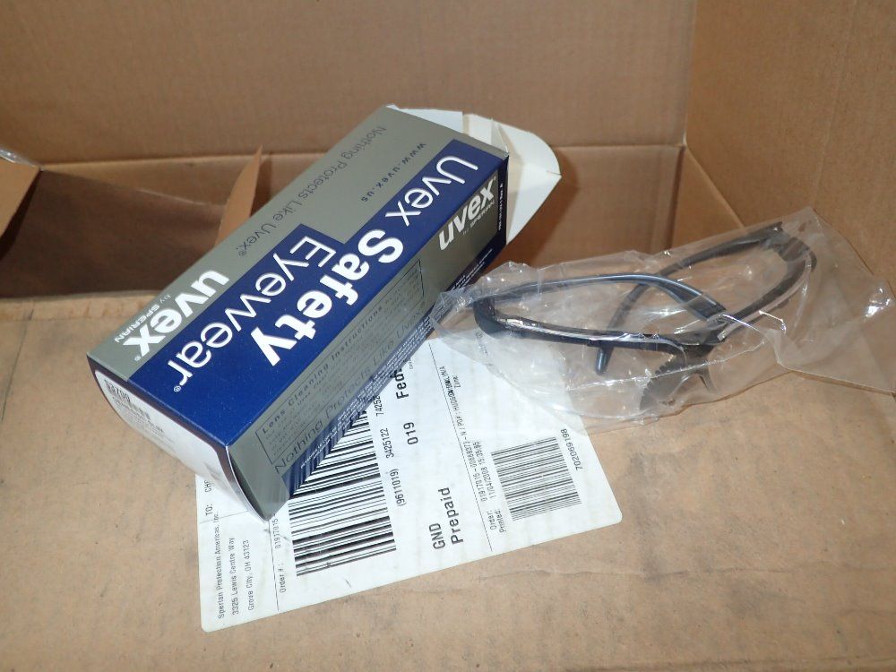 Uvex/sperian Safety Glasses