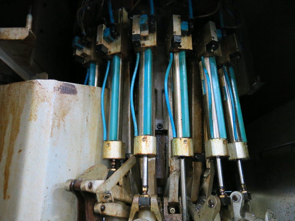 Chiron Tuttlingen Cnc Vmc