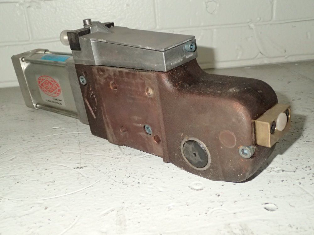 Da - Sta - Co Pneumatic Part Holder