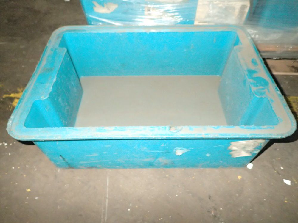 Swagelok Plastic Bins W/ Lids