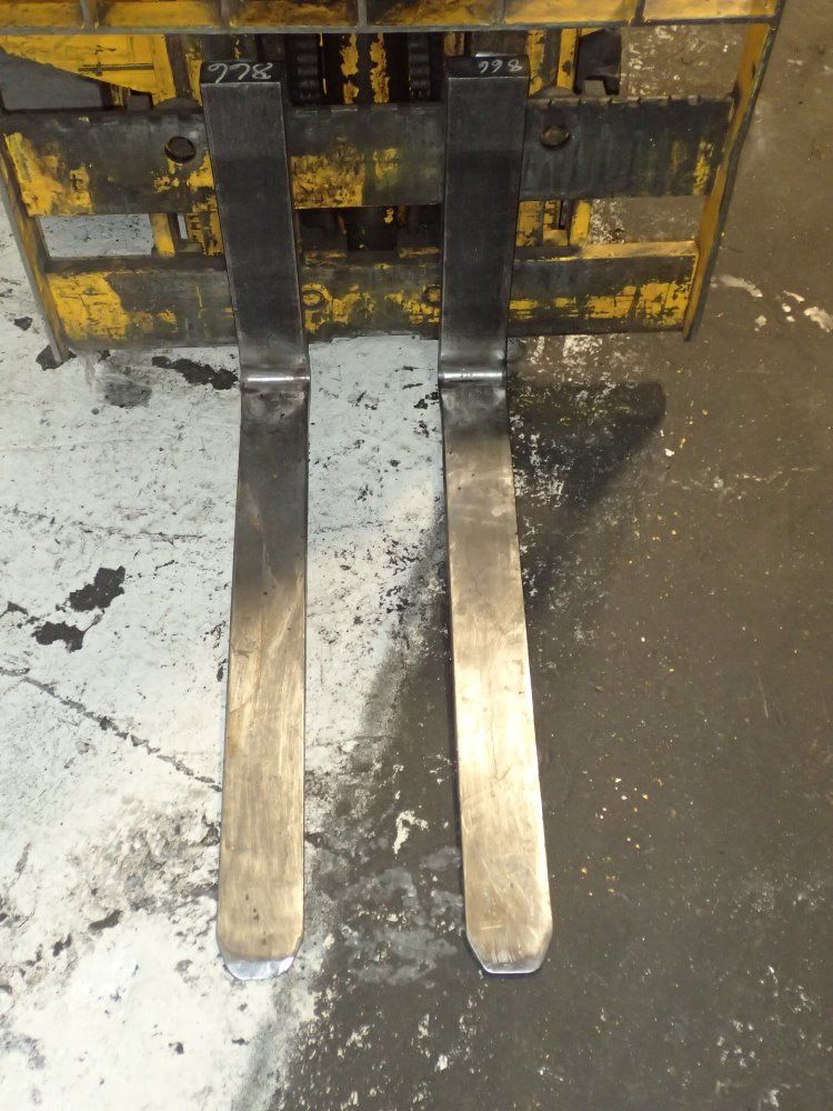 Drexel Electric Swing Mast Forklift