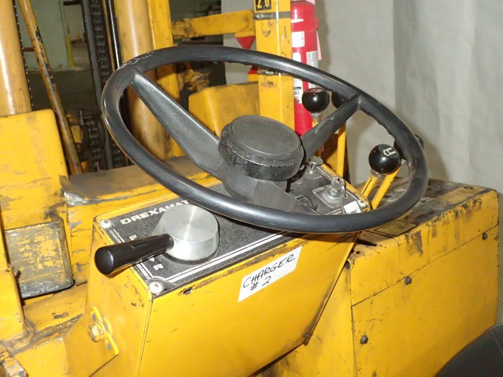 Drexel Electric Swing Mast Forklift