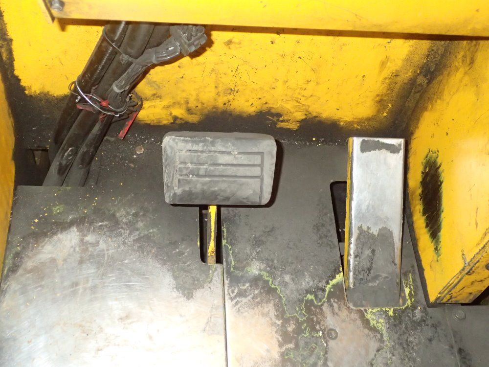 Drexel Electric Swing Mast Forklift