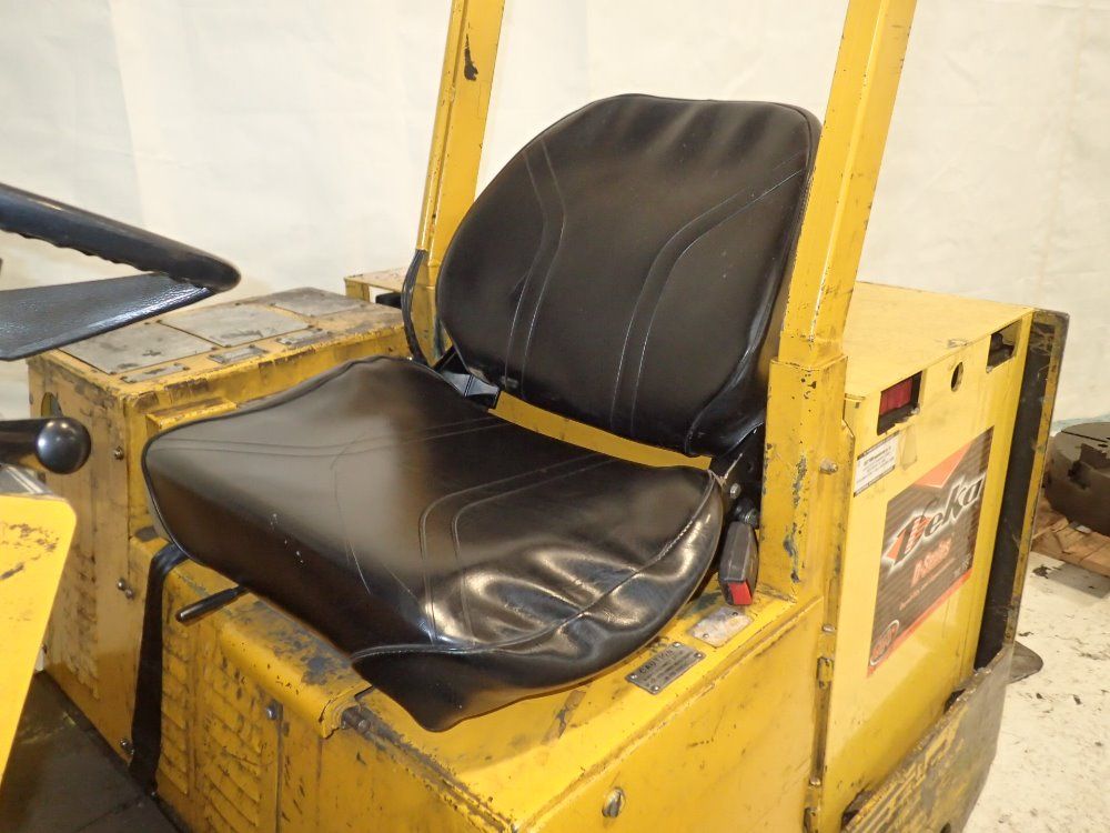 Drexel Electric Swing Mast Forklift