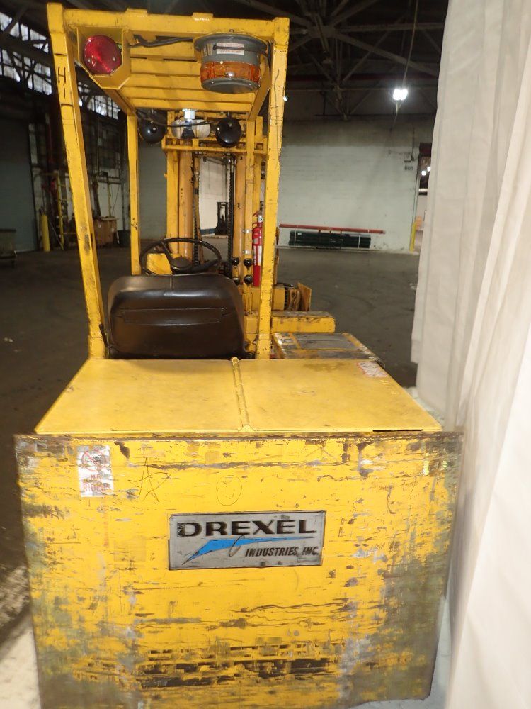 Drexel Electric Swing Mast Forklift
