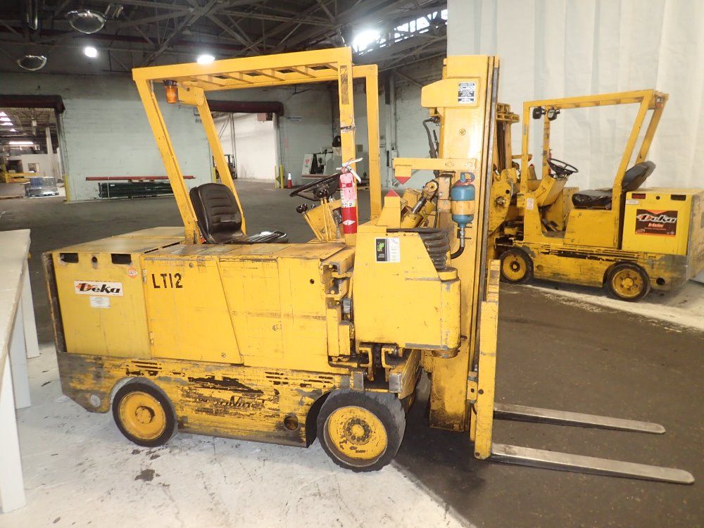 Drexel Electric Swing Mast Forklift