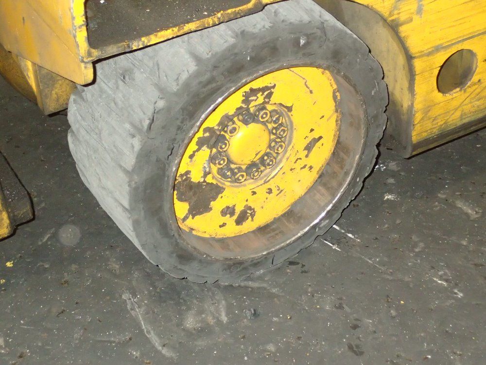 Drexel Electric Swing Mast Forklift