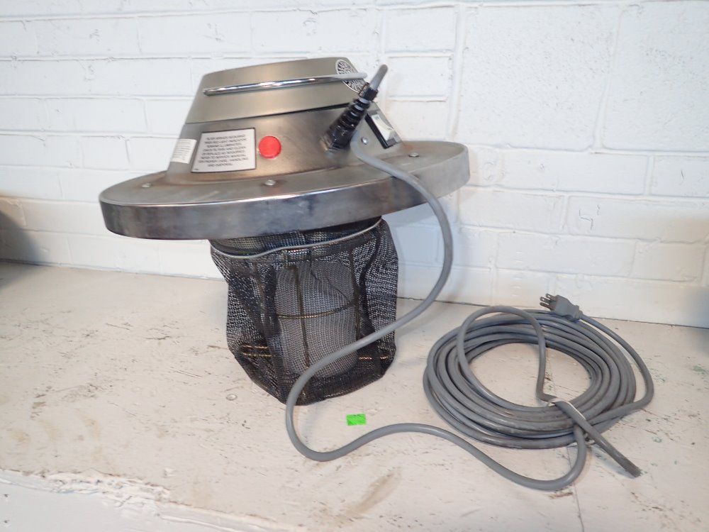 Minuteman 2.3hp Vacuum Cleaner - 390-15