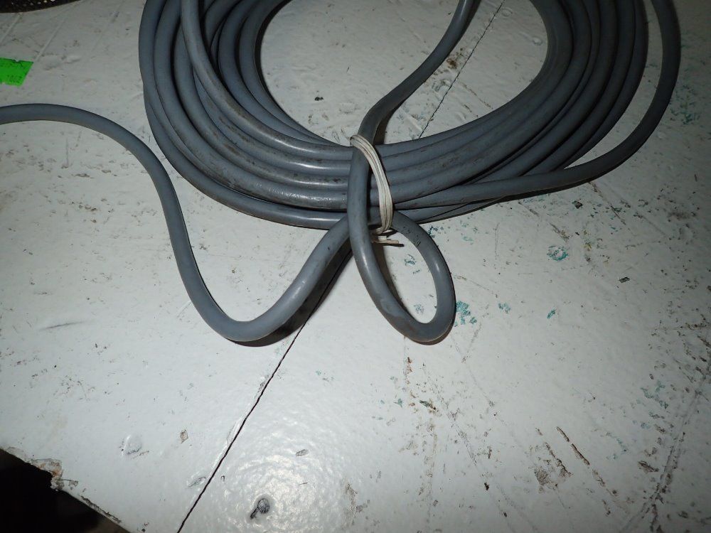 Minuteman 2.3hp Vacuum Cleaner - 390-15