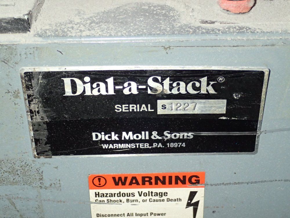 Dick Moll & Sons Belt Conveyor
