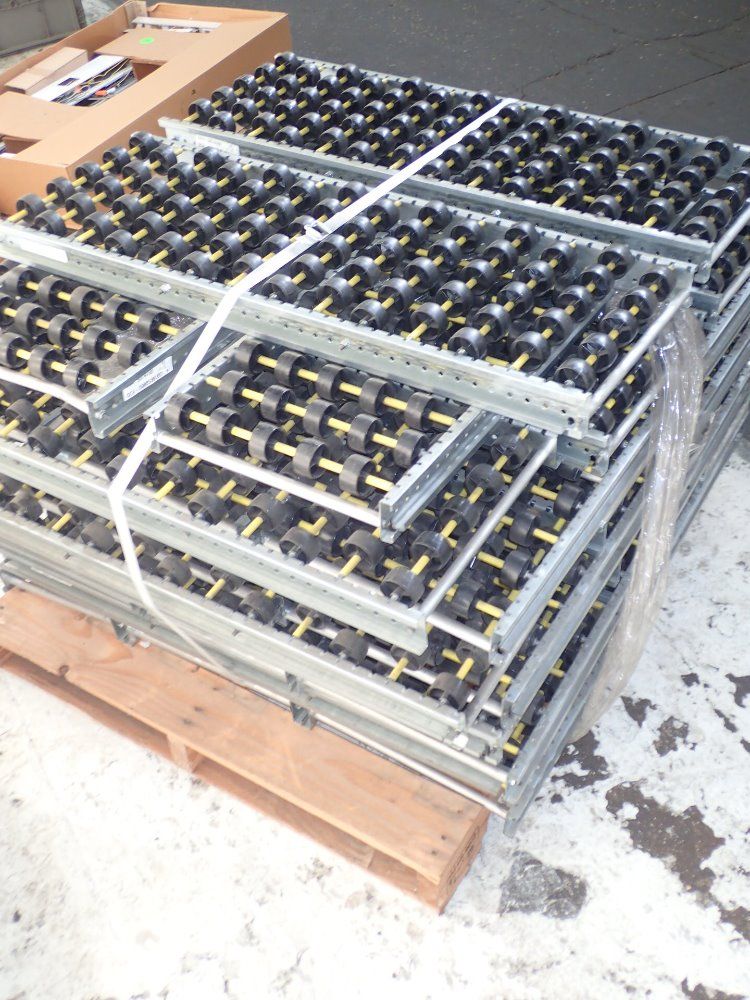 Interole Q-22 Skate Conveyors