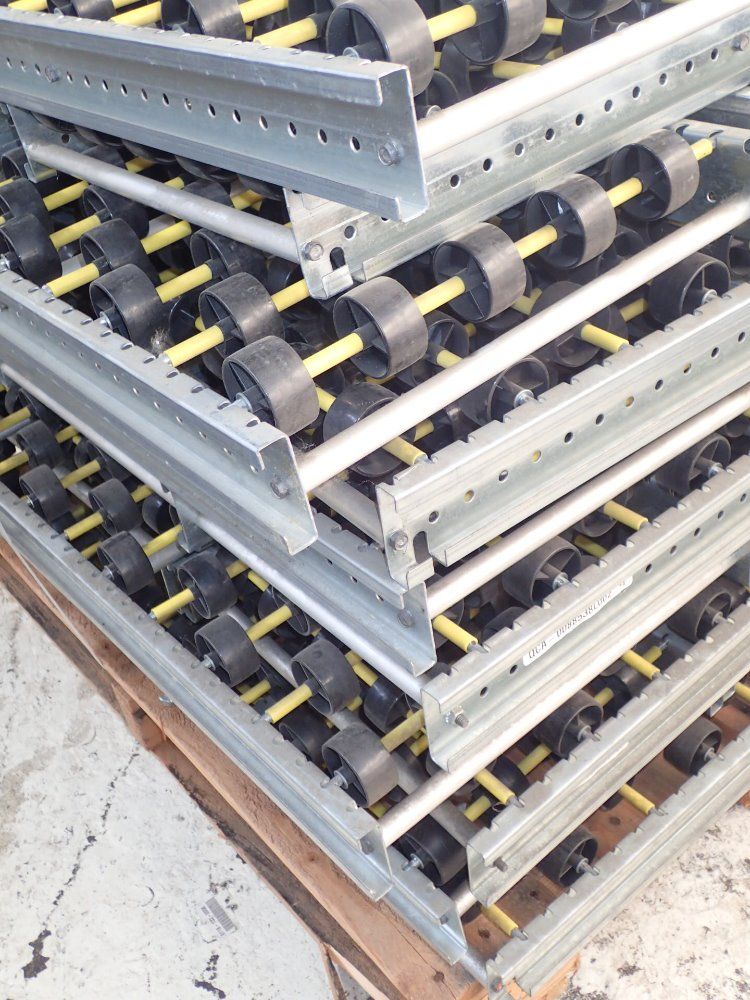 Interole Q-22 Skate Conveyors