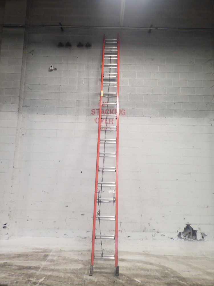 Lousville 300lbs/36 Steps Extension Ladder - Fe7636