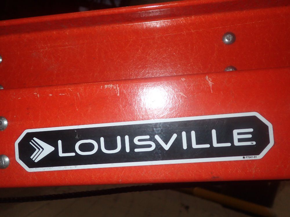 Lousville 300lbs/36 Steps Extension Ladder - Fe7636