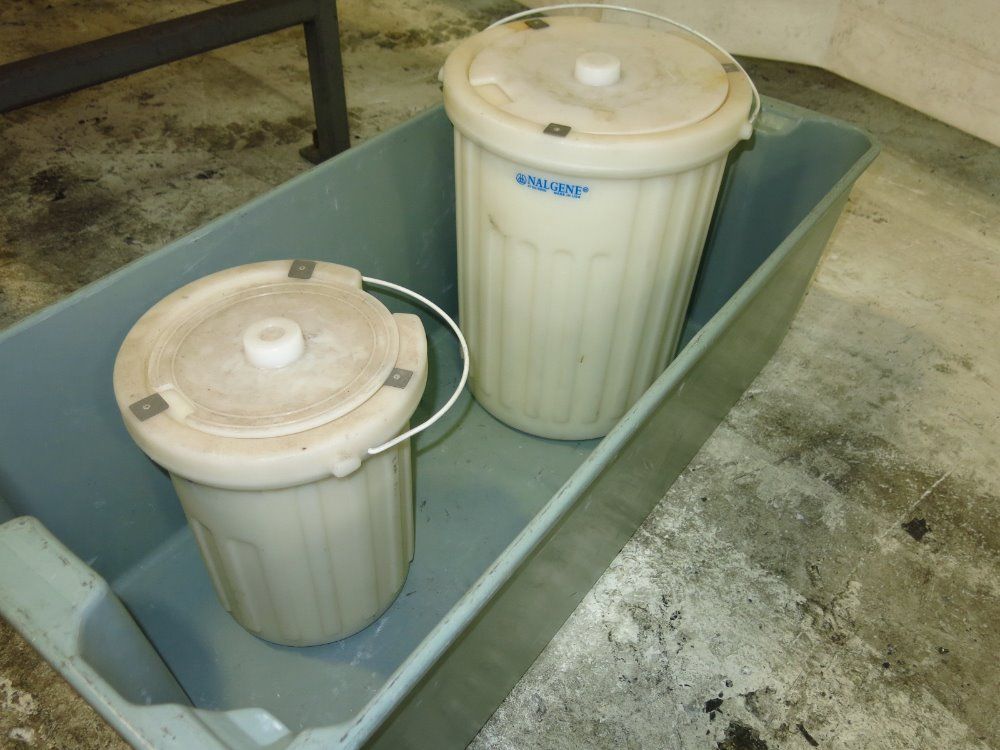 Nalgene Plastic Tanks