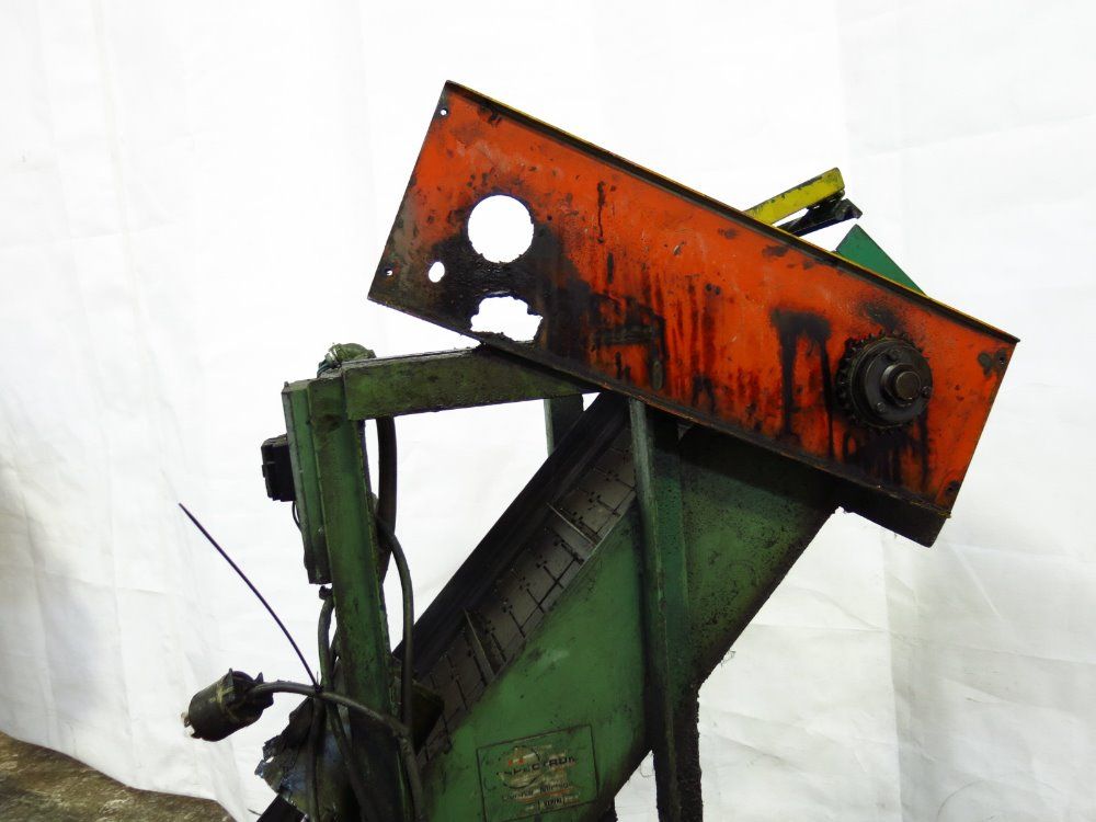 Spectrum Chip Conveyor