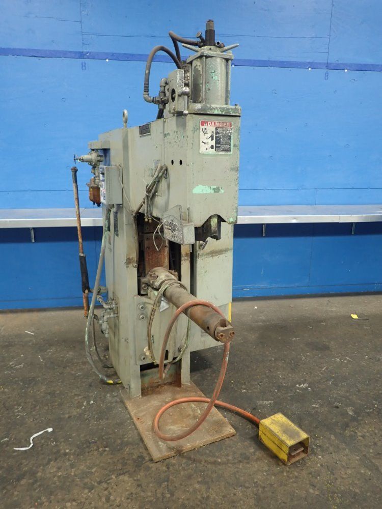 Taylor-winfield Spot Welder