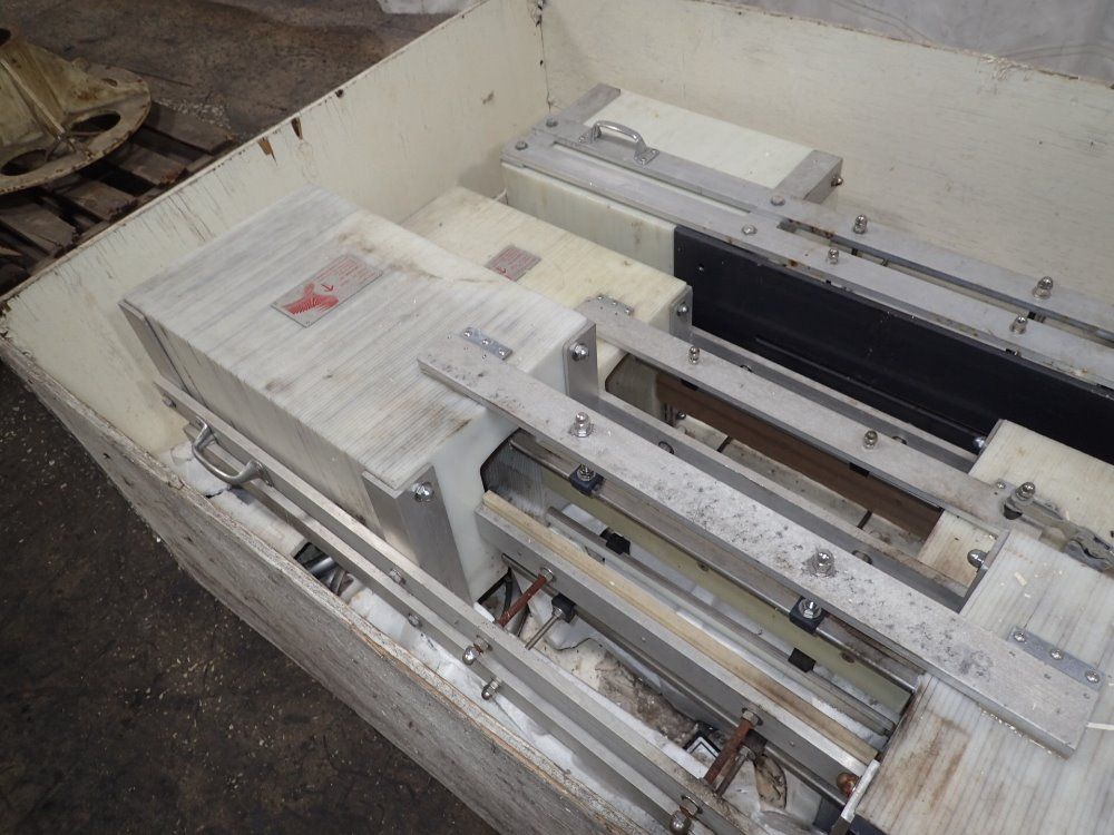 Carleton Bottle Cleaners