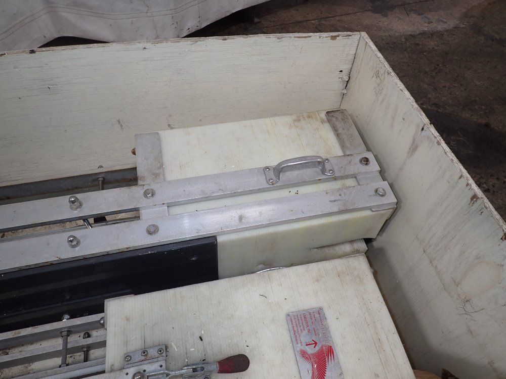 Carleton Bottle Cleaners