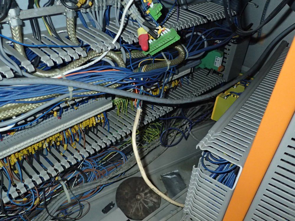 Pester Shrink Tunnel