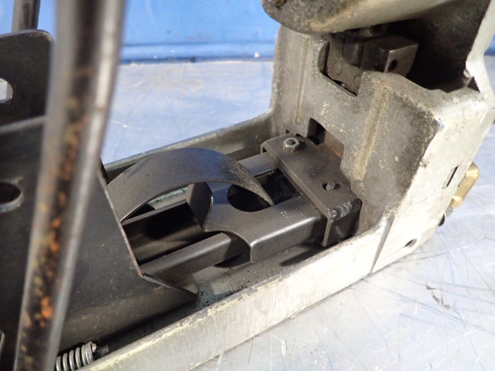 Carton Closing Co Pneumatic Stapler