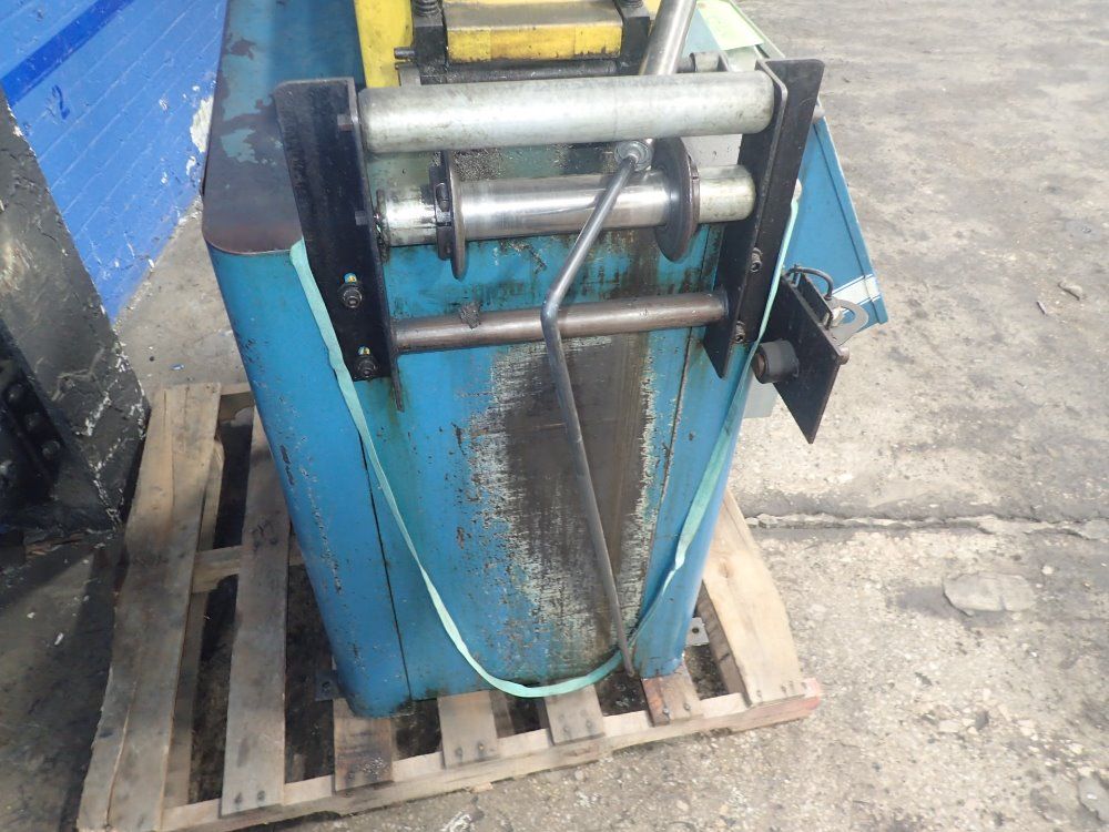 Press Room/pre Straightener