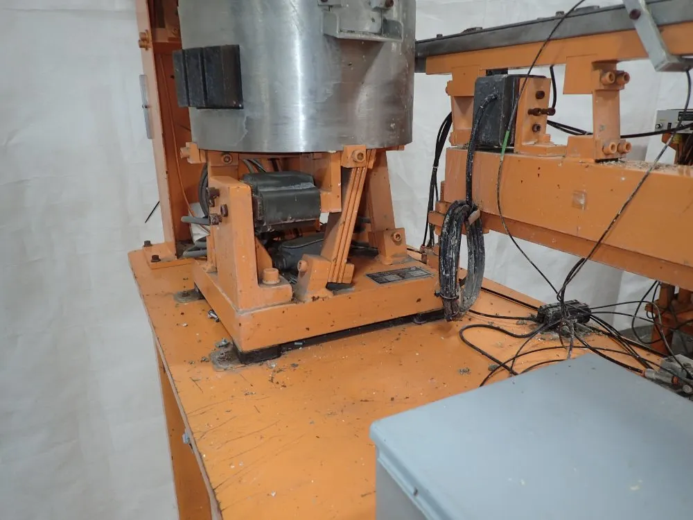 Stromag Vibratory Bowl With Feeder