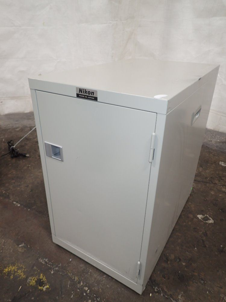 Nikon Optical Comparator