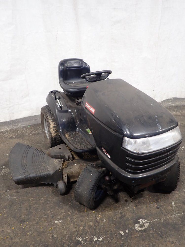 Craftsman Gasoline Lawn Tractor