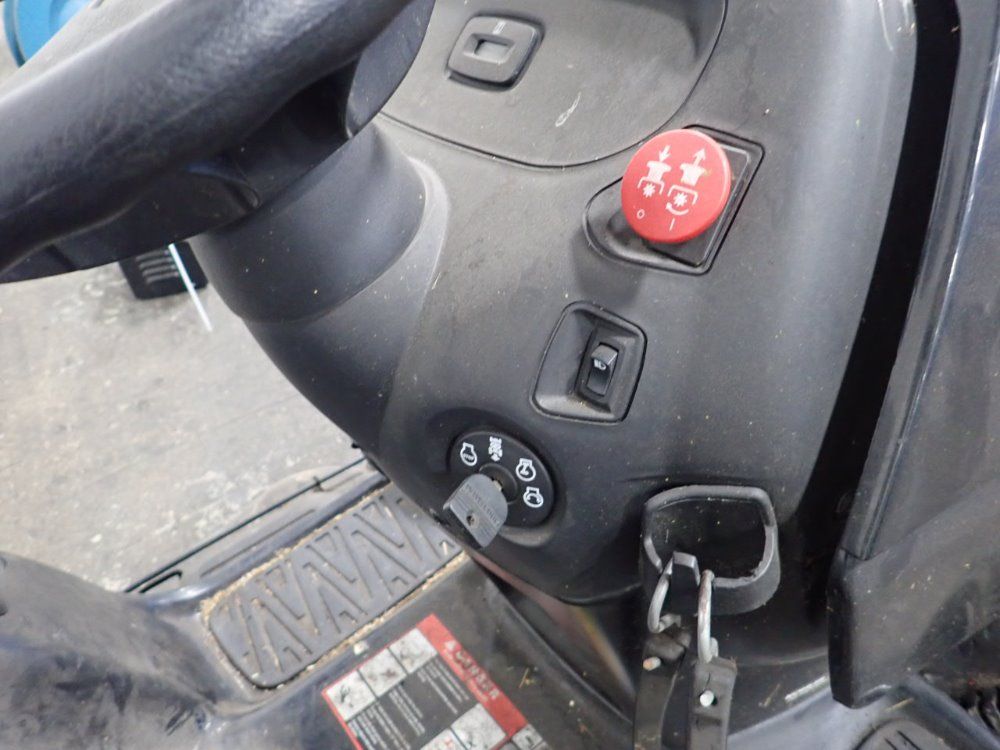 Craftsman Gasoline Lawn Tractor