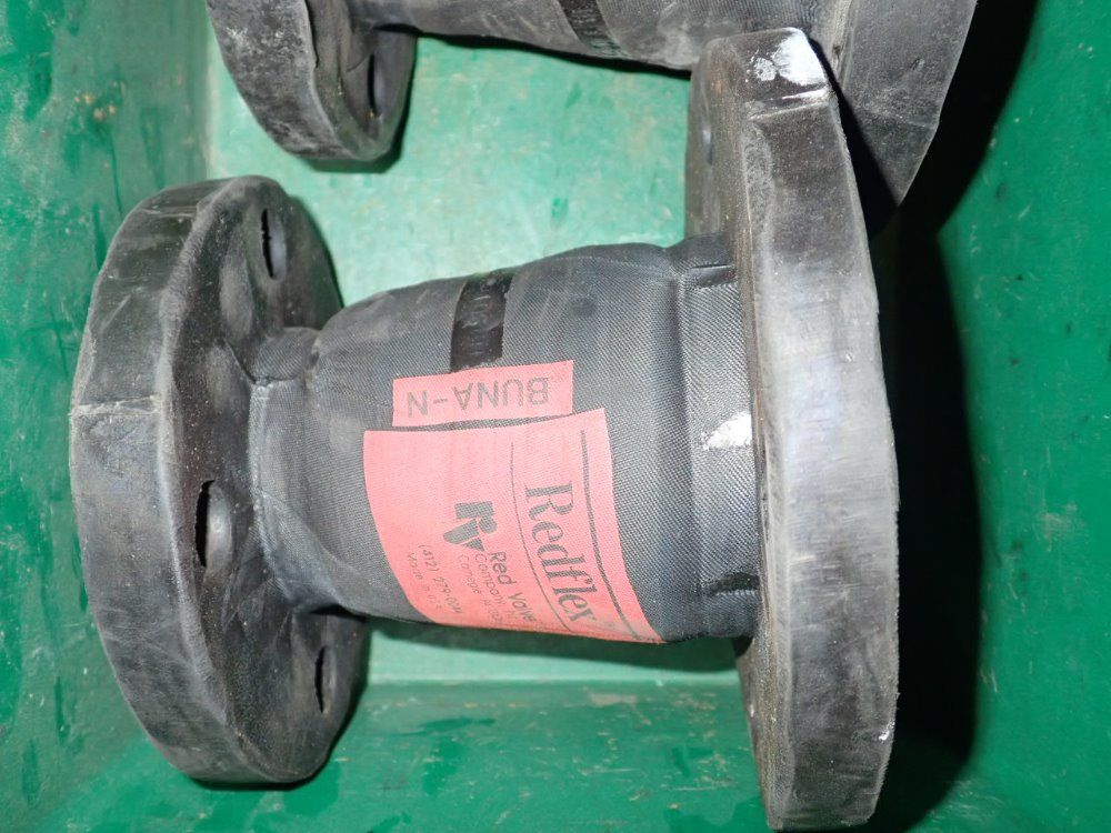 Red Valve Rubber Expansion Joints