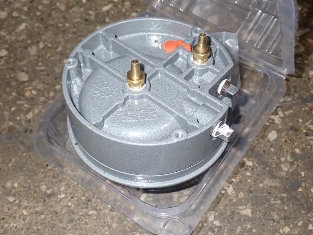 Dwyer Pressure Gauge