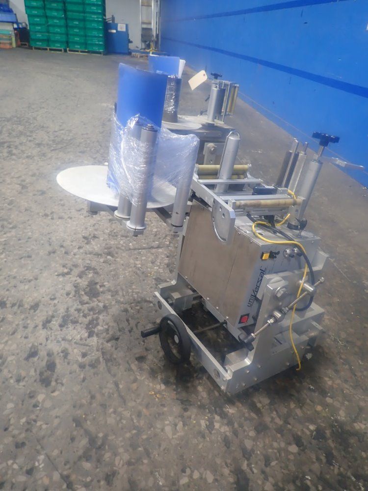 Universal Labeling Systems Labeler