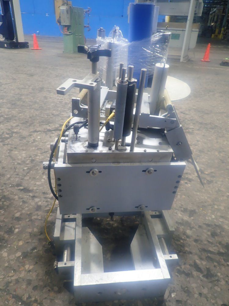 Universal Labeling Systems Labeler