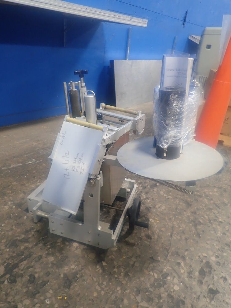 Universal Labeling Systems Labeler